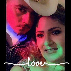 Meet your Posher, Carlos